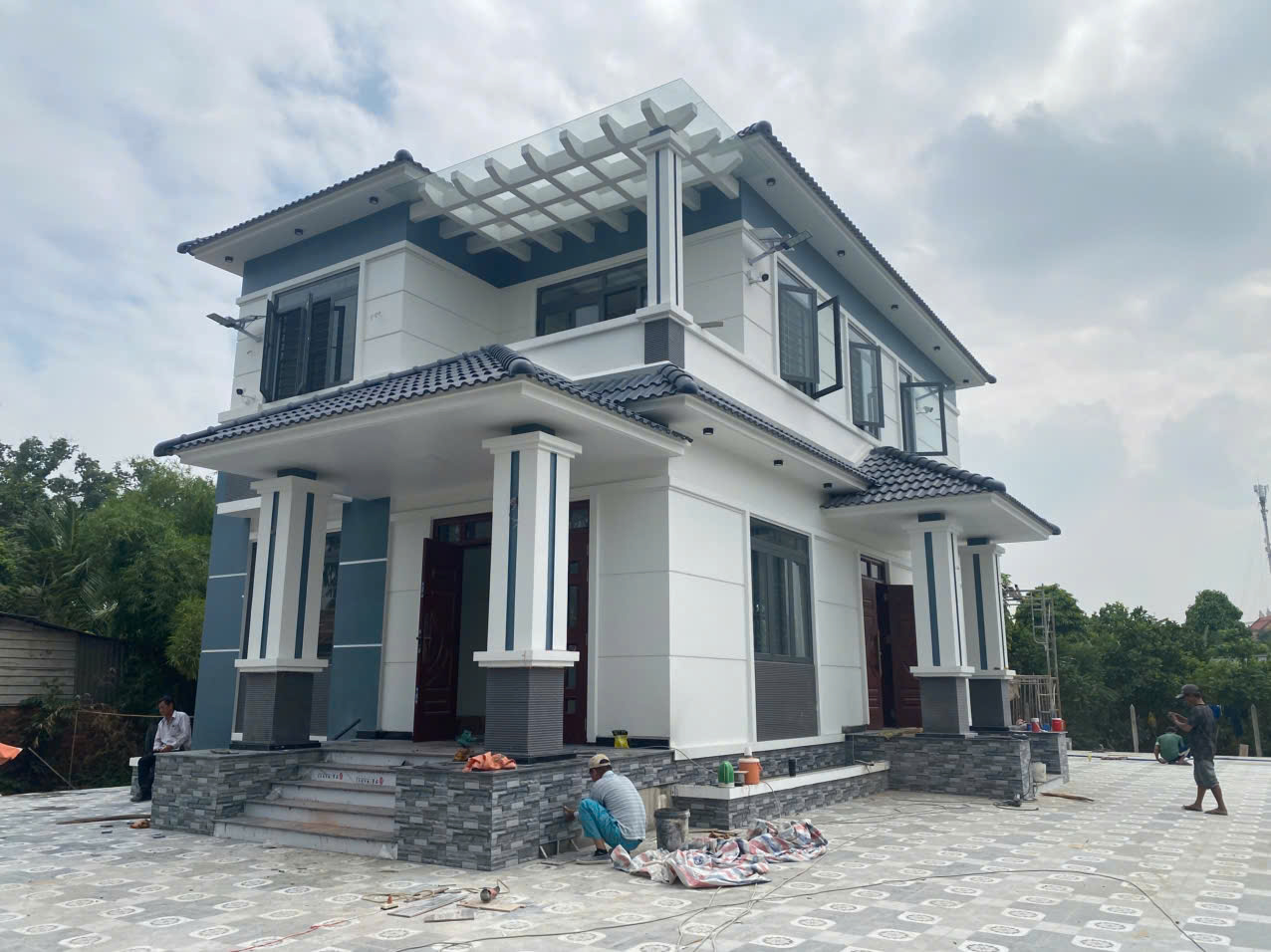 Nhà mái Nhật 2 tầng 8x12 hoàn thiện trọn gói 1,68 tỷ tại Bình Dương – GeoHome 2025